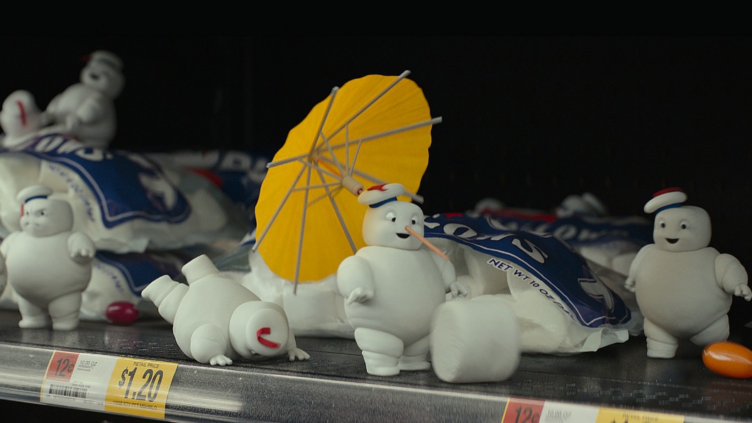《魔鬼剋星 未來世》北美票房奪冠 棉花糖寶寶成亮點