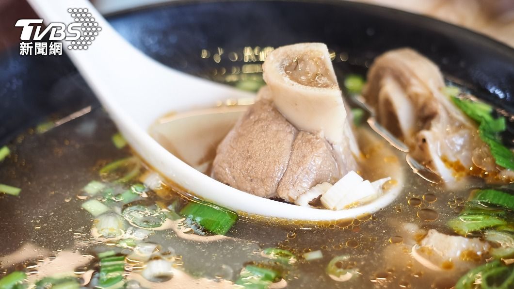 羊肉爐可以補足氣血。(示意圖/shutterstock達志影像)