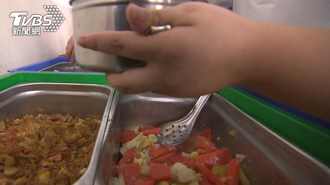 福食進校?教育部:學校優先採購標章食材、肉蛋類一律國產