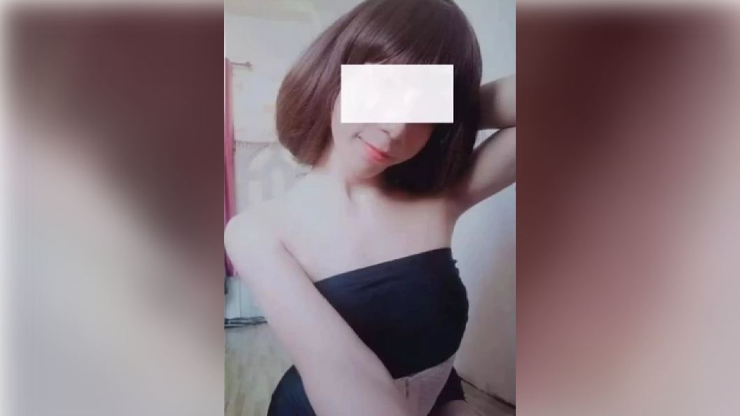 男僧先前男扮女裝的模樣。(圖/翻攝自微博)