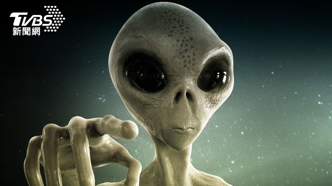 隨著被拍到的不明飛行物變多,越來越多人相信外星人的存在。(示意圖/shutterstock 達志影像)