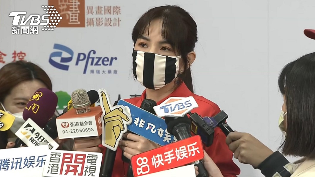 昔大鬧婚禮!Ella聞大S、汪小菲離婚回:沒必要關心