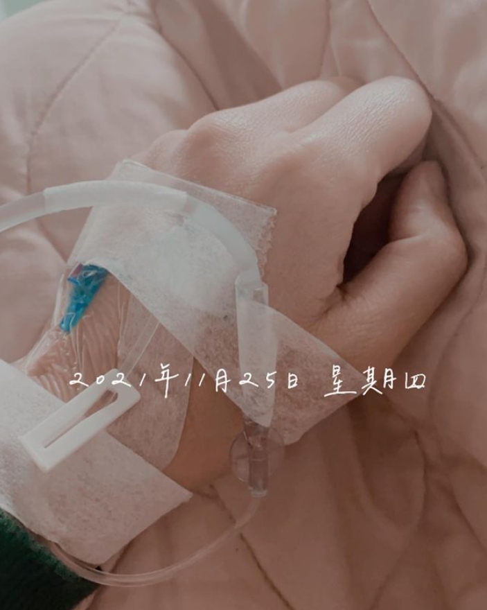 米可白打完AZ第二劑後反覆高燒。（圖／翻攝自米可白IG）
