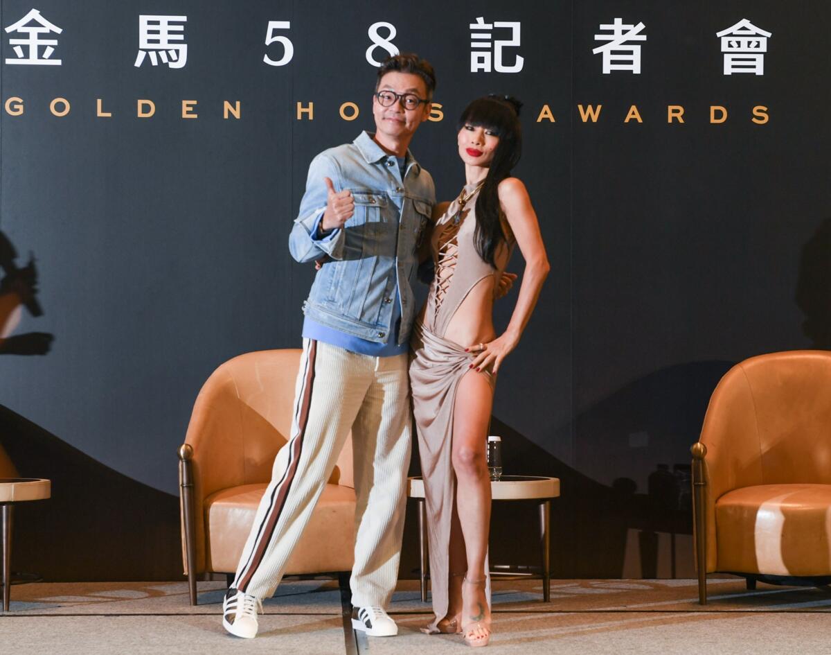 白靈自製金馬紅毯戰袍 放話:一定嚇你們一跳!