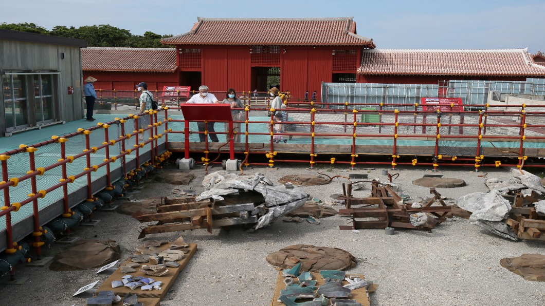 重建沖繩首里城 尋在地「弁柄」紅漆