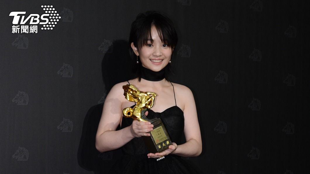方郁婷有著「SSR級新人」的稱號。(圖/TVBS)