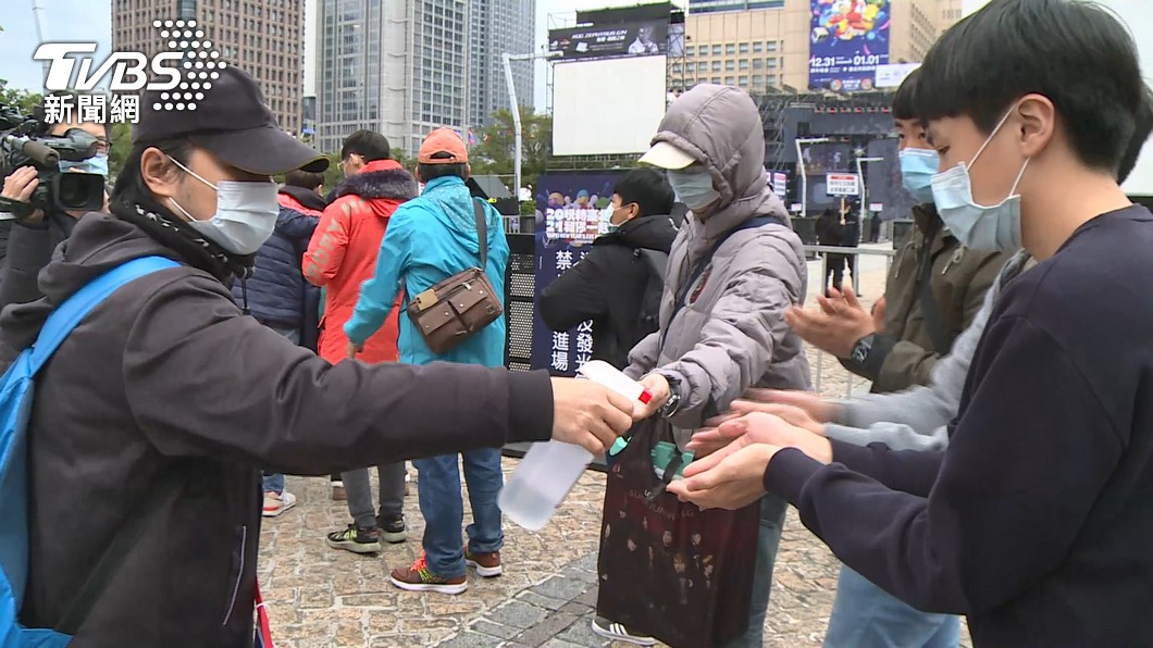 二級警戒延長至12/13! 跨年活動防疫指引出爐
