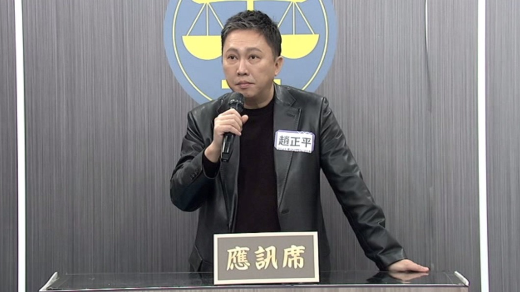 趙正平自爆「要通告」。(圖/中天提供)
