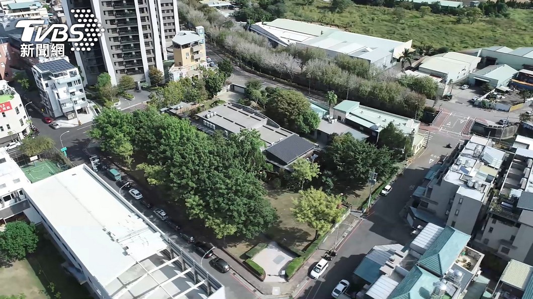 顏家招待所違建拆除速度遭疑緩慢 林靜儀:全台都在看