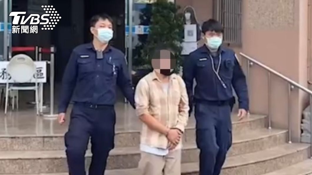 陳男謊報弟弟身分證字號受檢，未料弟弟遭通緝，他也被警方搜出藏毒品。（圖／警方提供）
