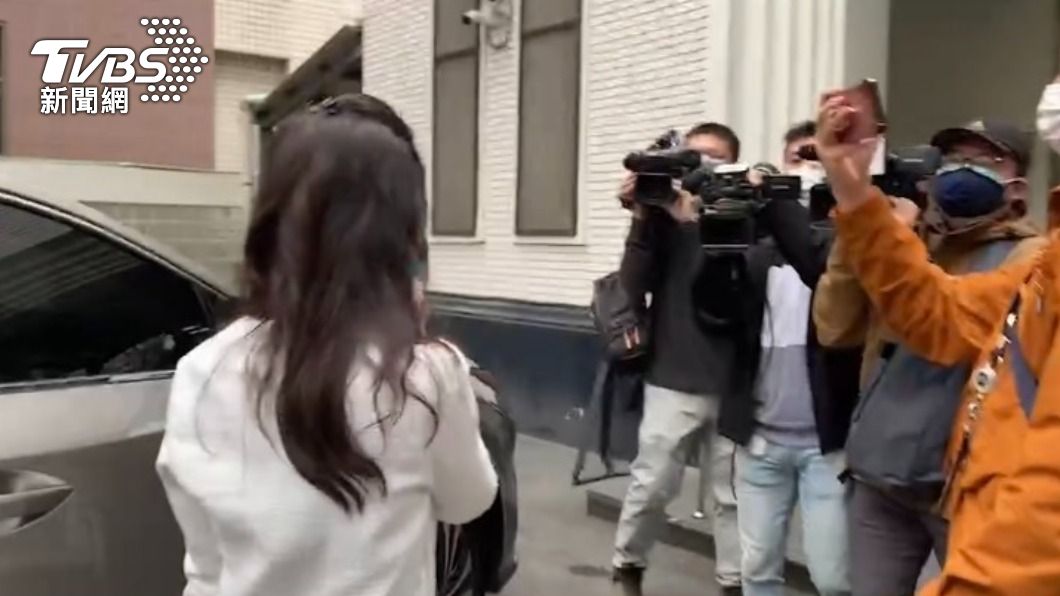 遭男友毆打首現身!高嘉瑜10:30記者會將出示傷勢照