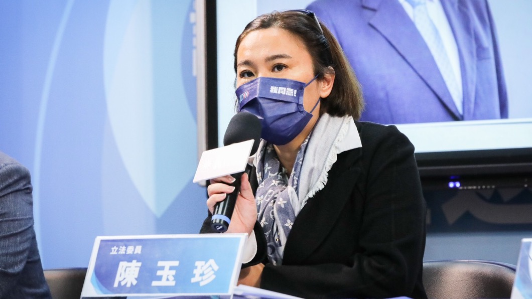 轟侯友宜不知所云!「藍營炸鍋」陳玉珍批:只想明哲保身