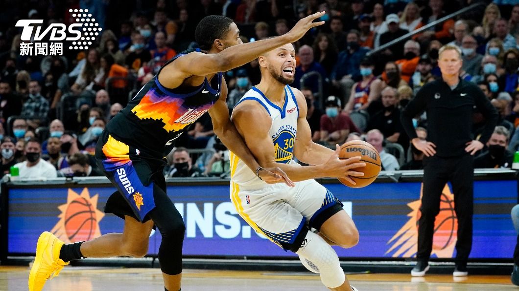 勇士柯瑞手感冷冰冰 NBA太陽17連勝追平隊史紀錄