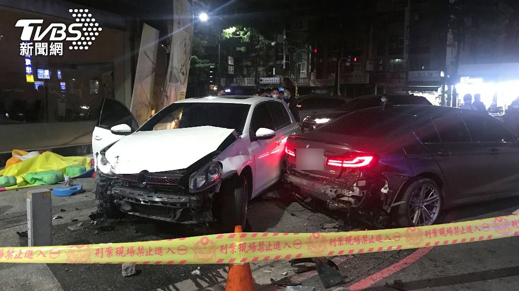 高雄棒球隊再現！只因7千多元酒攤錢　少年撂友砸車