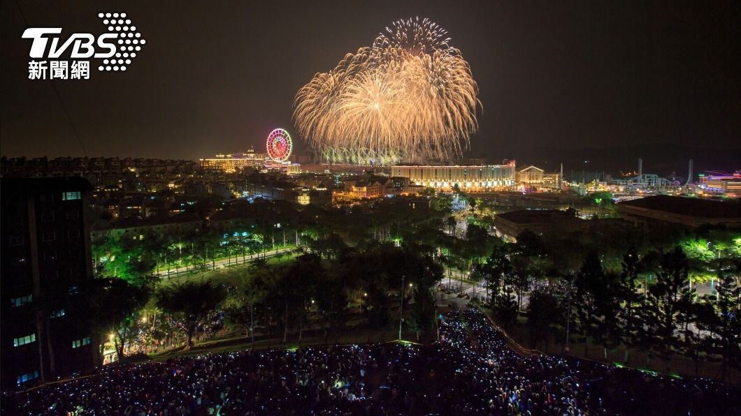 義大煙火888秒迎新年 主打這項全台獨家特效