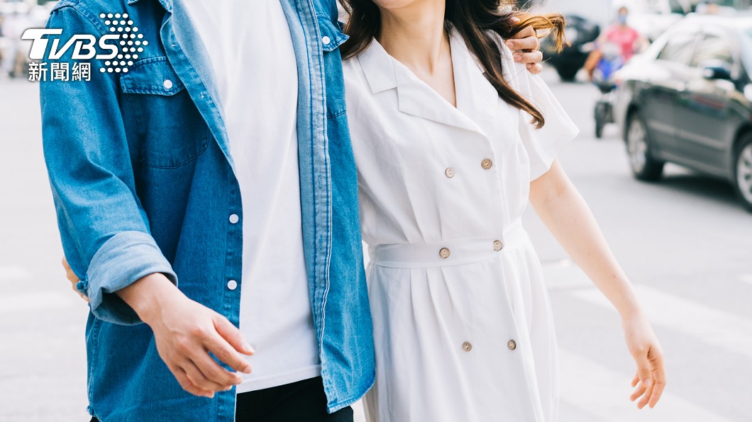 夫妻須彼此互相包容才能夠維繫婚姻。（示意圖／shutterstock達志影像）