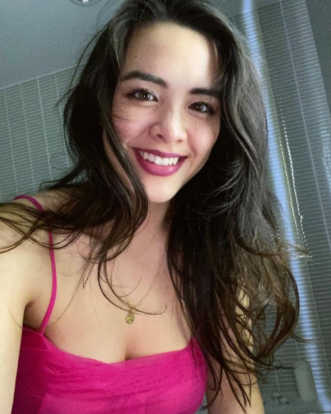 張敏鈞擁有深邃的混血臉孔。(圖/翻攝自yasmineross_ IG)