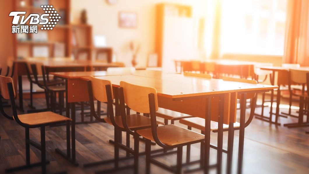 四書五經沒白讀!國二生用「文言文」請假 師見秒批准
