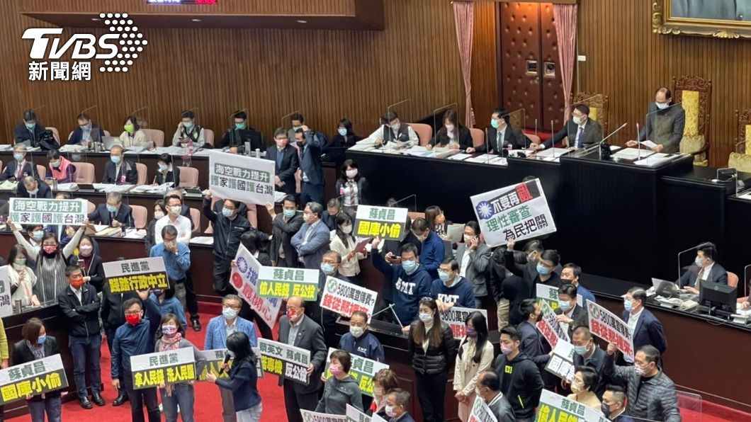 國民黨團日前因不滿蘇貞昌搭專機宣傳公投，發動杯葛嗆「國庫小偷」（資料照／TVBS）