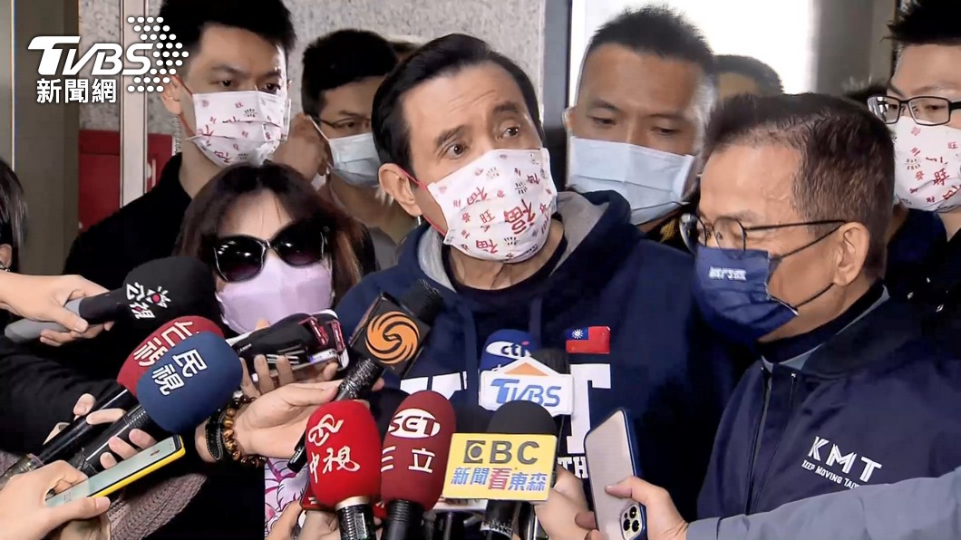 柯建銘嗆「敢走進義光教會嗎」 馬英九拿照片打臉
