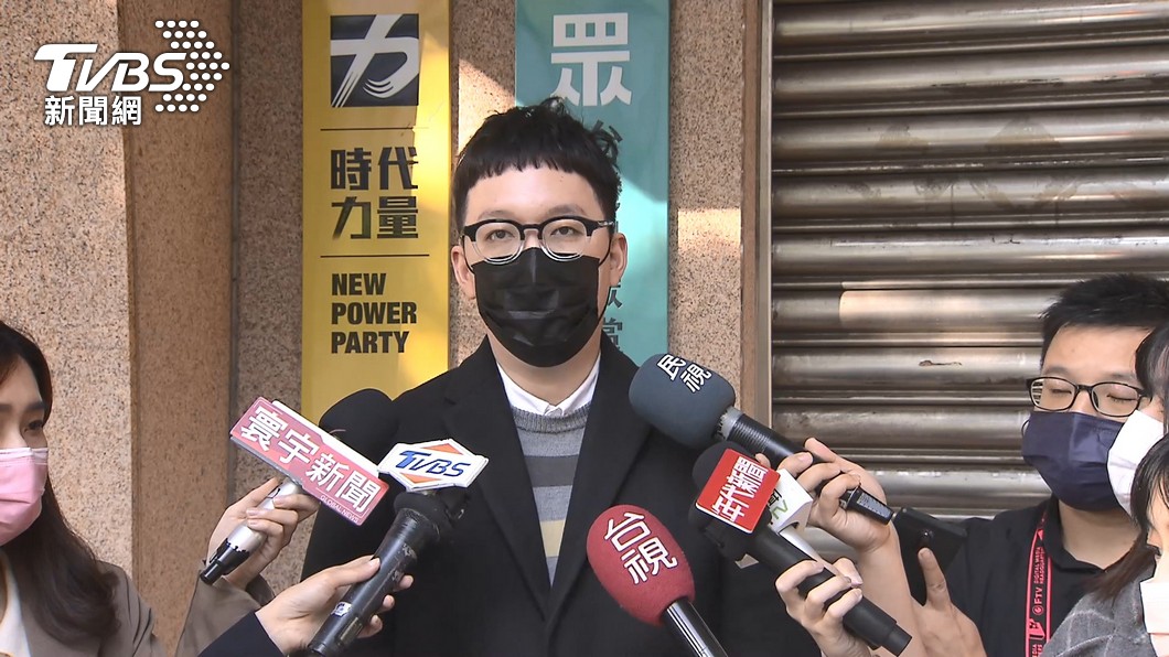 柯昱安遭爆是「白色網軍頭」 曾攻擊林昶佐、指揮中心