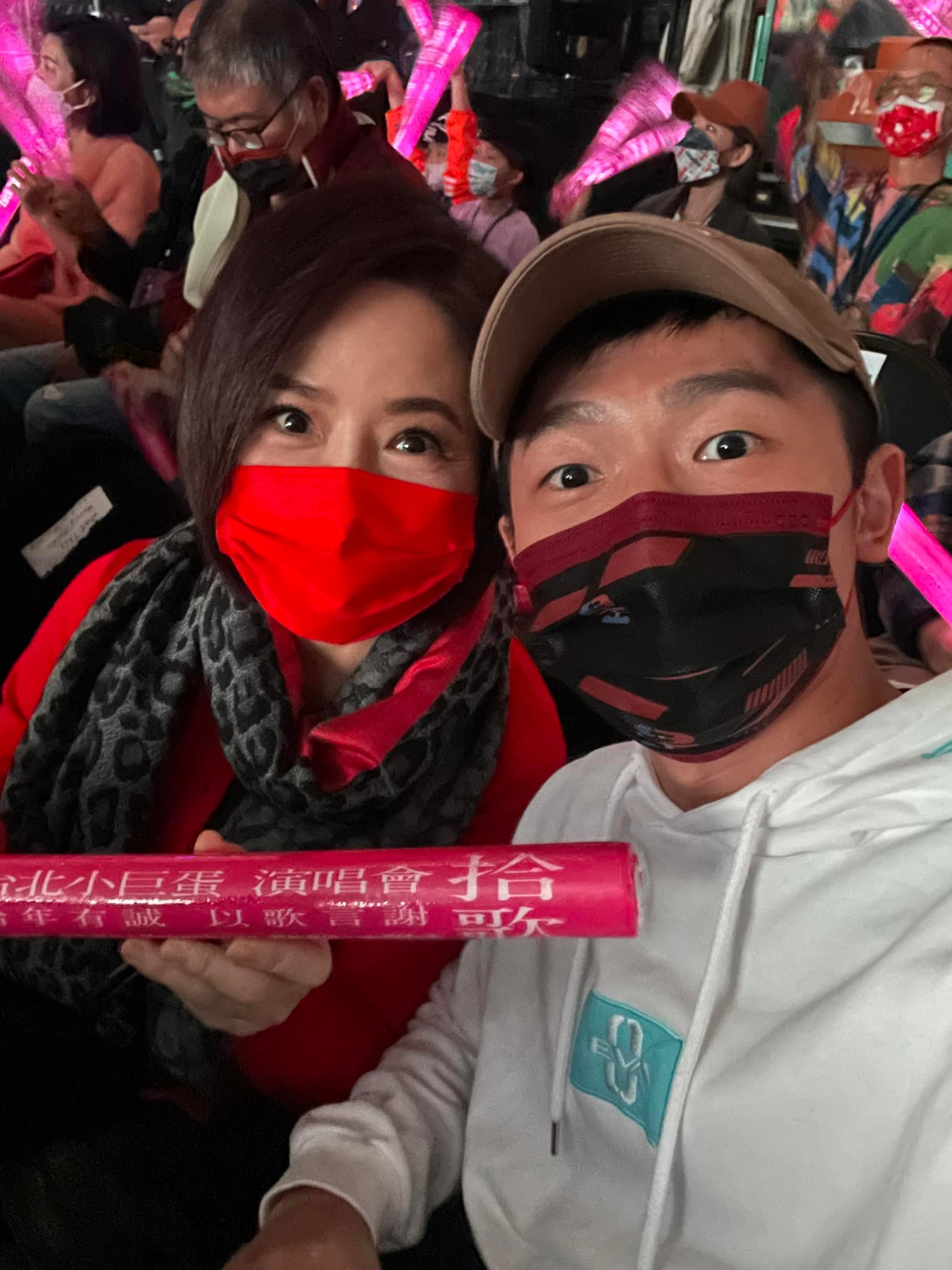 于美人去參加許富凱演唱會。(圖/翻攝自于美人臉書)