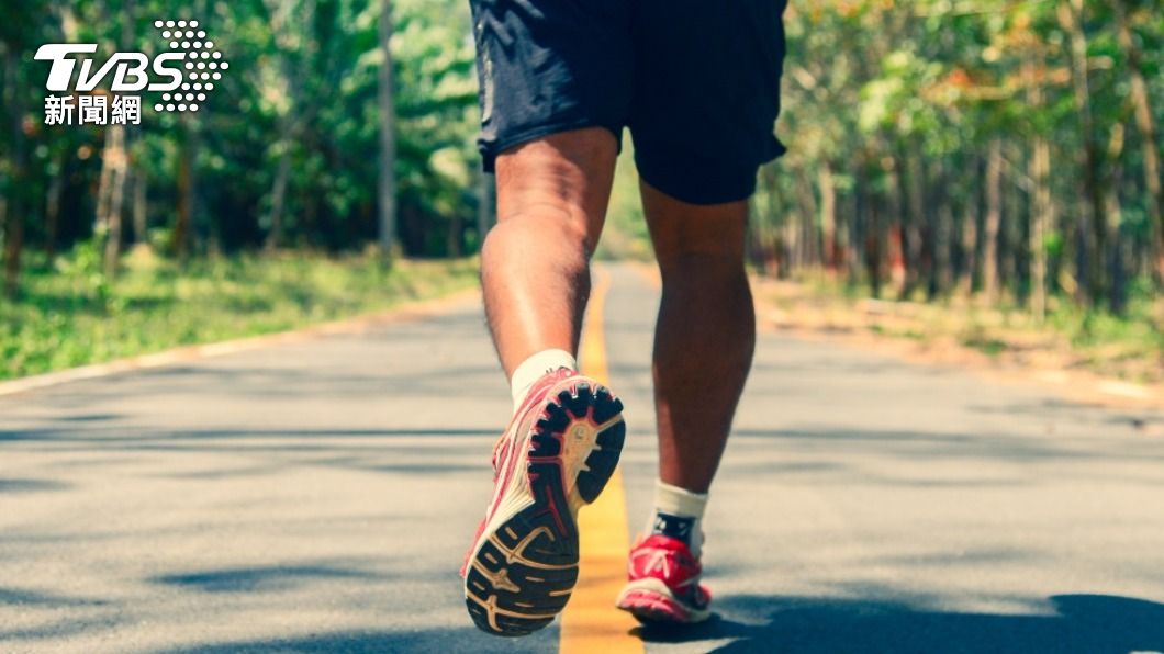 運動過度容易引起肌肉發炎。(示意圖/shutterstock達志影像)