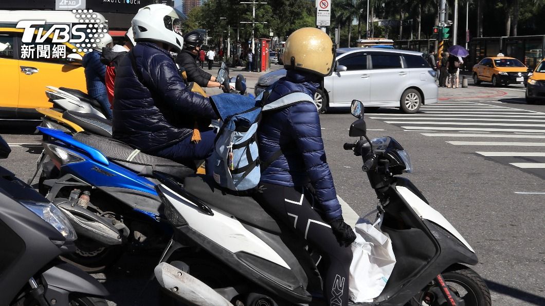 女友機車才騎1年!保養「噴9千5」 他看明細怒:騙女人不懂