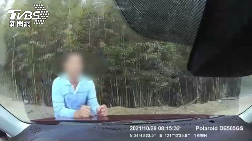 遊客誤闖新竹露營區，遭老闆驅趕。(圖／TVBS)