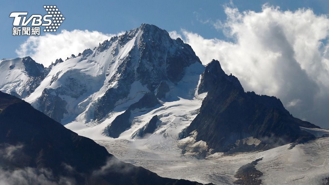 白朗峰登山客尋獲空難珠寶盒 拾金不昧終得470萬獎勵
