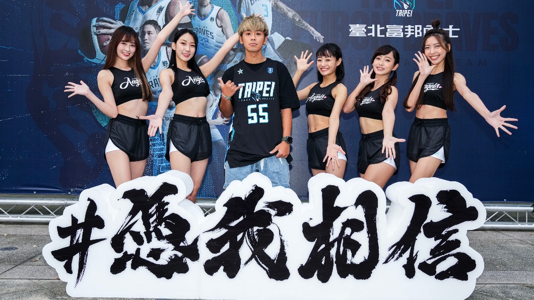 鼓鼓為球隊譜寫極具能量的主題曲,還帶來因此首勝。(圖/臺北富邦勇士提供)