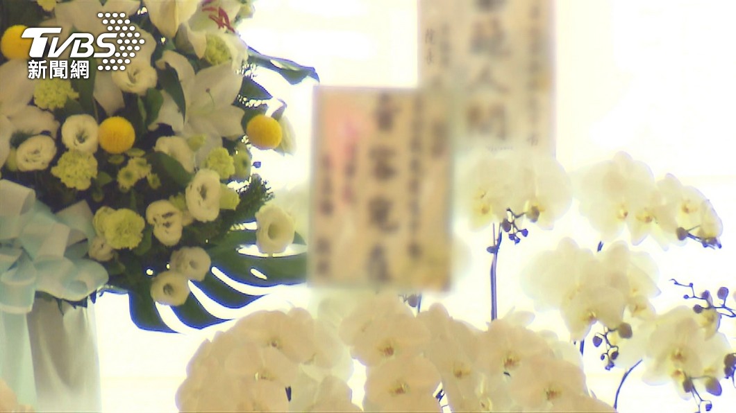 林秉樞疑似因得知賴清德缺席母親告別式不滿。(圖/TVBS)