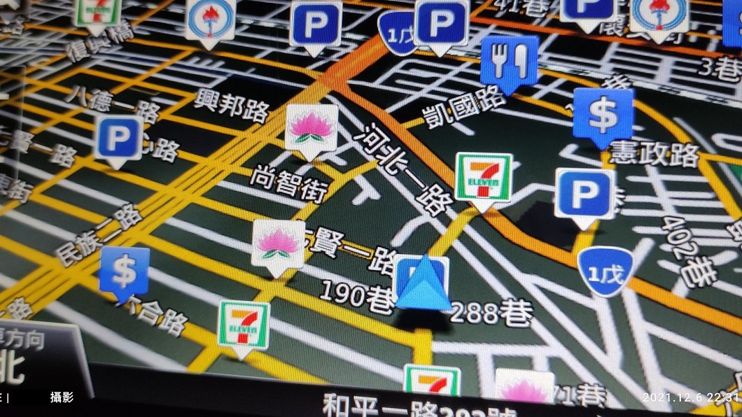 導航驚見蓮花圖案！網笑「佛祖降臨地」　內行解答了