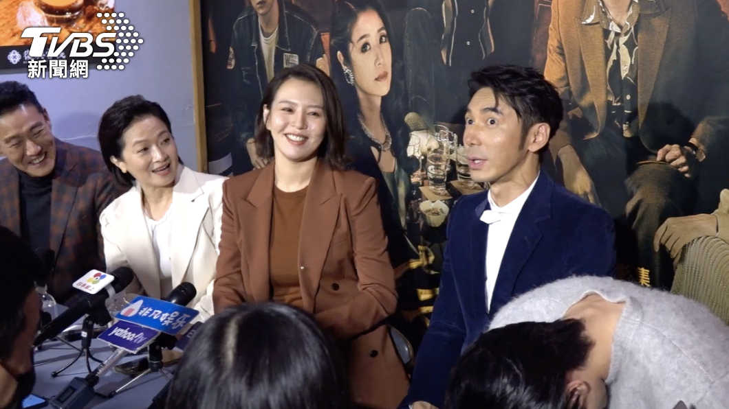 李李仁還原與章廣辰的武打動作戲。(圖/TVBS)