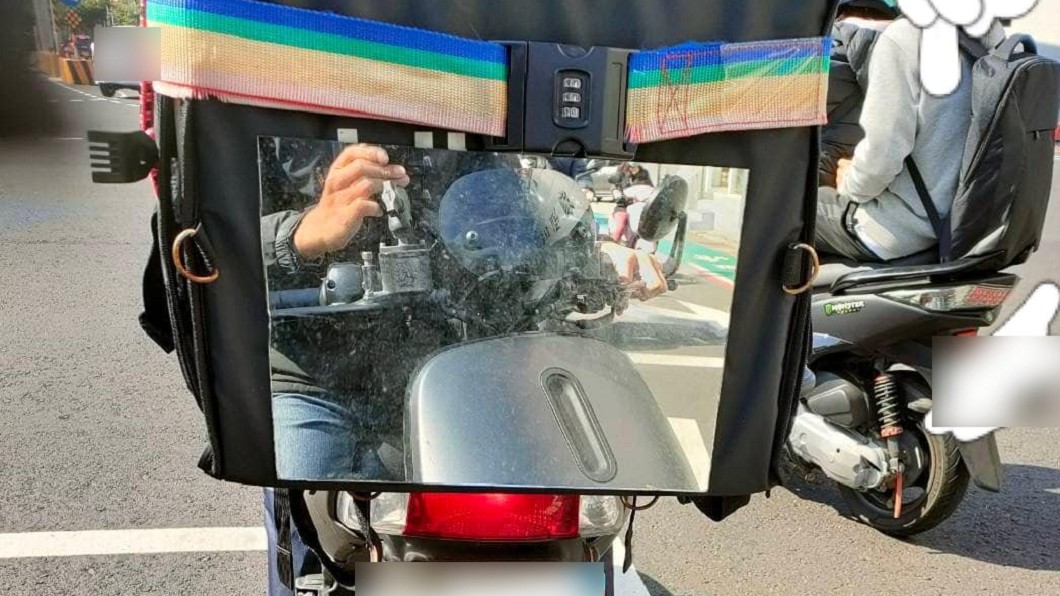 外送機車貼「大鏡子」有何用? 網揭超猛用途:三寶剋星