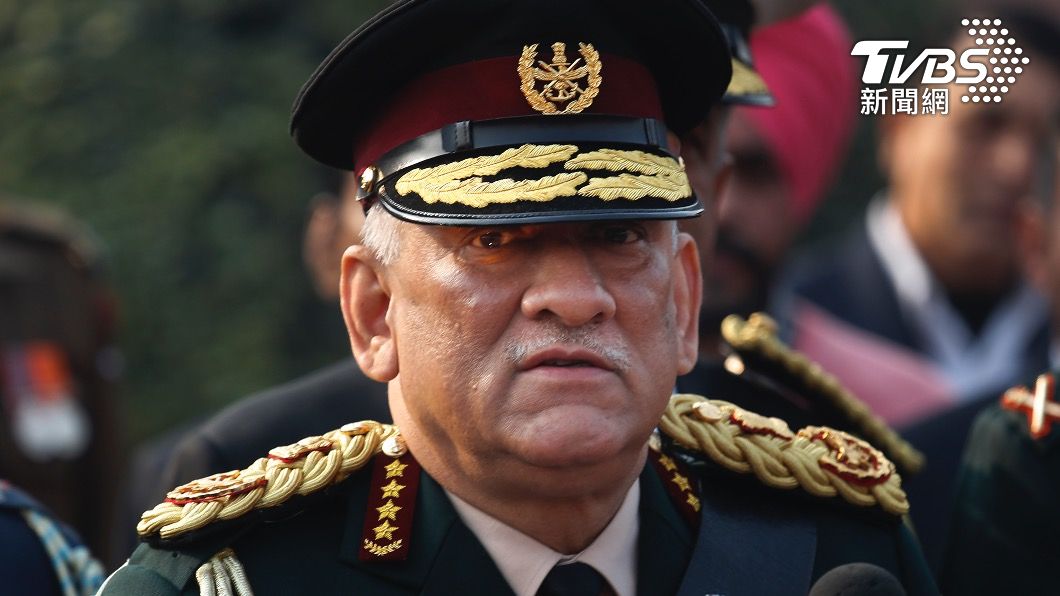 印度軍機墜毀 國防參謀長夫婦共13人罹難