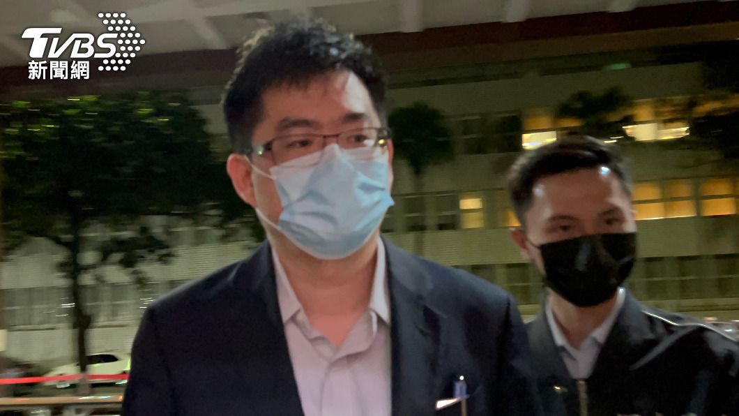 瑞軒轉投資VIZIO爆內線　董座吳春發1家4口遭聲押