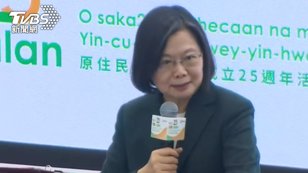 中研院女確診「足跡跨雙北」 蔡英文急籲:快去打疫苗!
