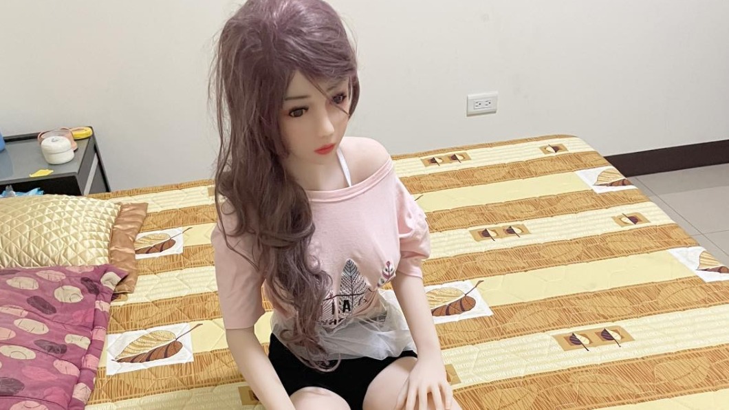 爸砸12萬買「真人娃娃」送女兒 網一看邪笑:是自用吧