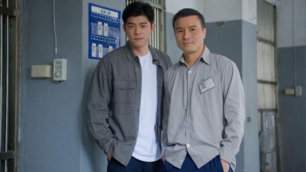 李銘忠(右)與王柏傑(左)。(圖/Disney+提供)