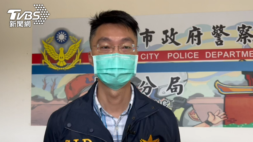 台南市第二分局偵查隊長林逸新說明案情。(圖/警方提供)
