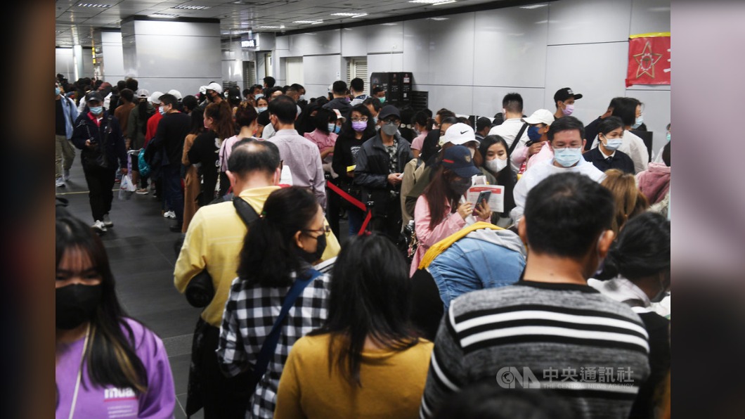 台北車站疫苗接種站隨到隨打 延長開設至21日