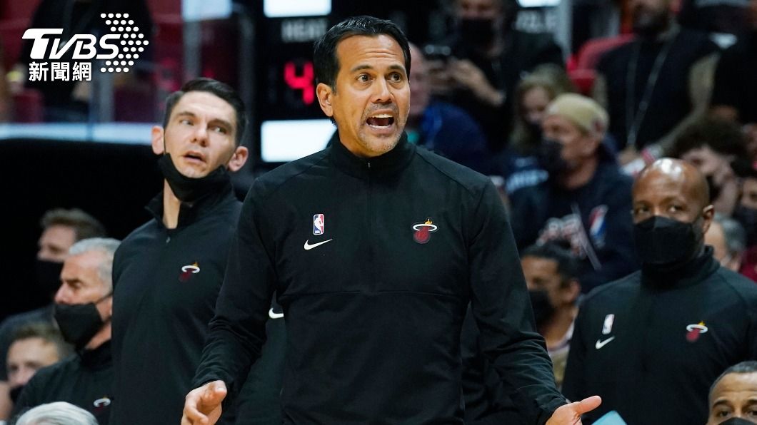 熱火快沒球員可上場 總教練質疑NBA防疫政策
