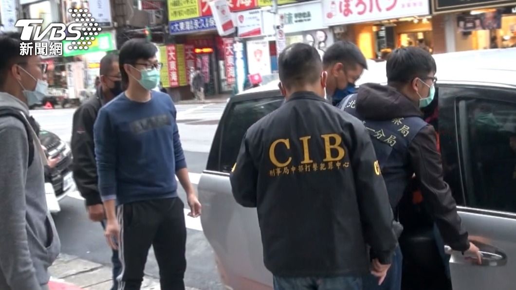 中打日前拘提左氏3兄弟等11人到案，並依法送辦。（圖／中打提供）