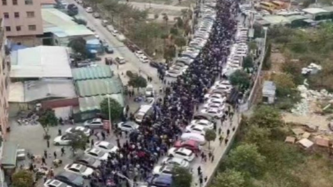 圖/翻攝自跨境万事通微博