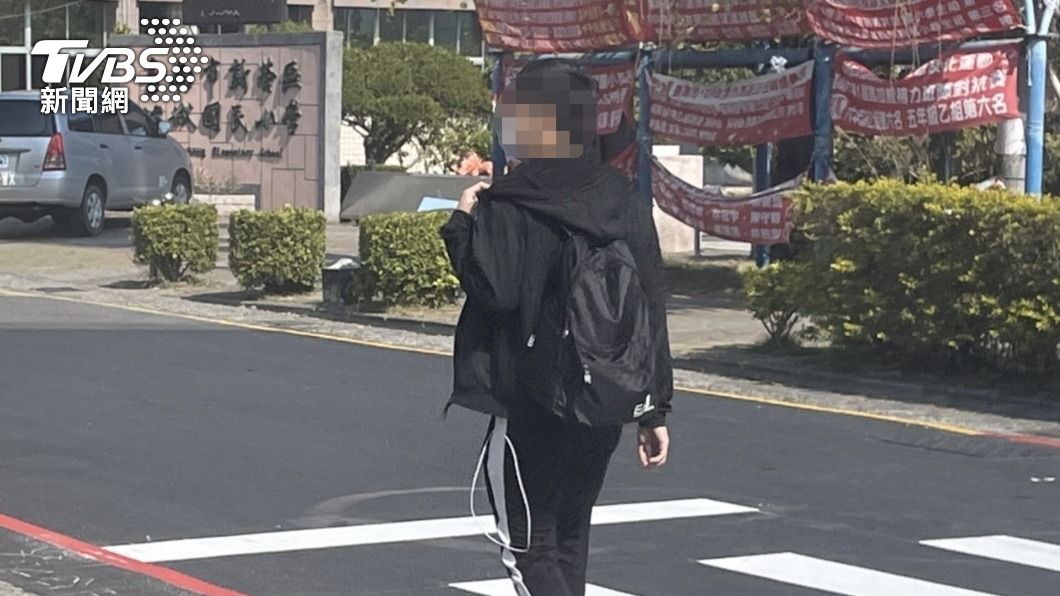 醫師娘配合警方引誘張姓車手現身。(圖/警方提供)