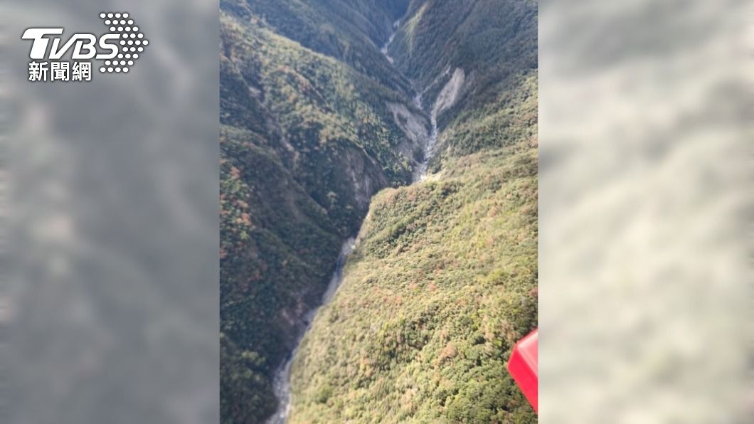台東轆轆溫泉2男遭沖走失聯 溪水及腰添搜救難度