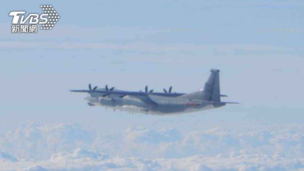 不到30浬!中共運-9通信對抗機「逼近東沙島」路線曝