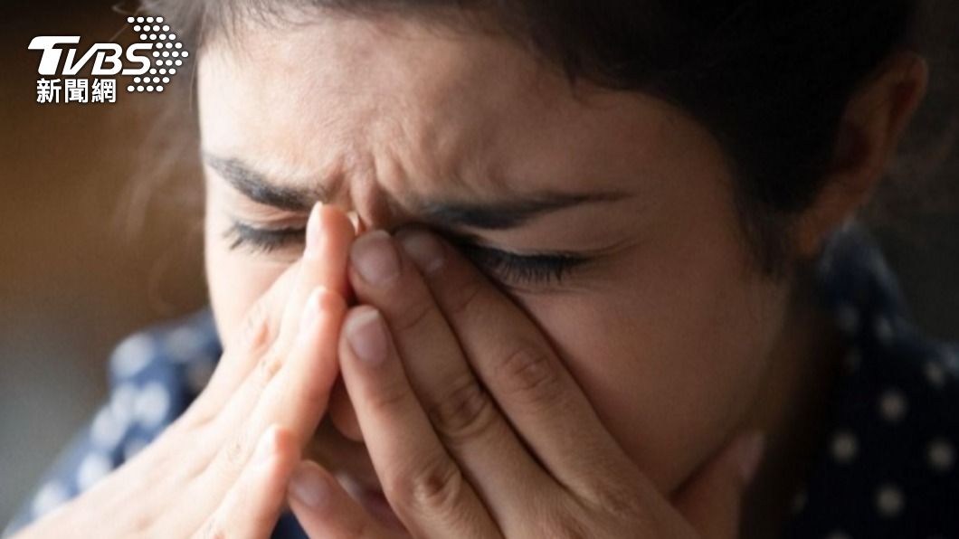 許多人使用3C時間過長。(示意圖/shutterstock 達志影像)