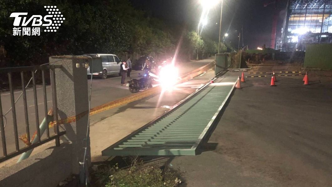 大潭電廠爆工安意外! 大門倒塌壓死工程師